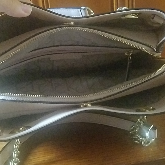 Shoulder Bag - Picture 2 of 2